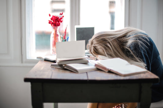 1 in 5 of us don't get enough sleep - if that's you, here are 8 good ways to improve your sleep with simple tweaks to your bedtime routine