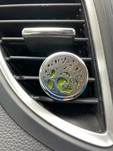 Load image into Gallery viewer, Car Diffuser with 1 tiny bottle of Calm and 1 tiny bottle of Energy and 10 pads